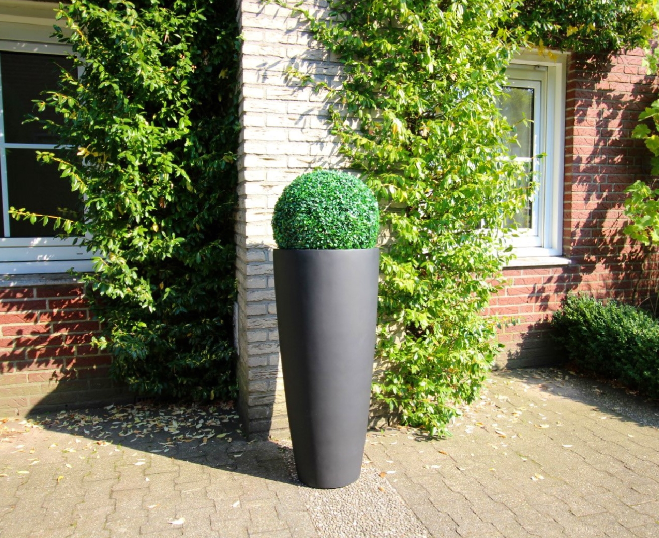 Pflanzkübel aus Fiberglas für innen und außen