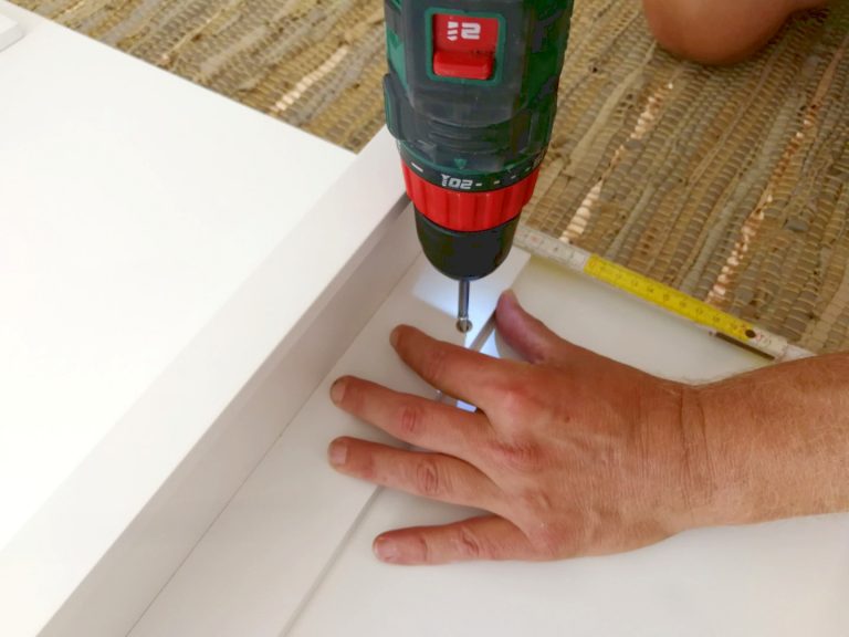 Ikea Hack: Anlehnregale für Bücher, Bilder und Deko - wohnalarm.blog